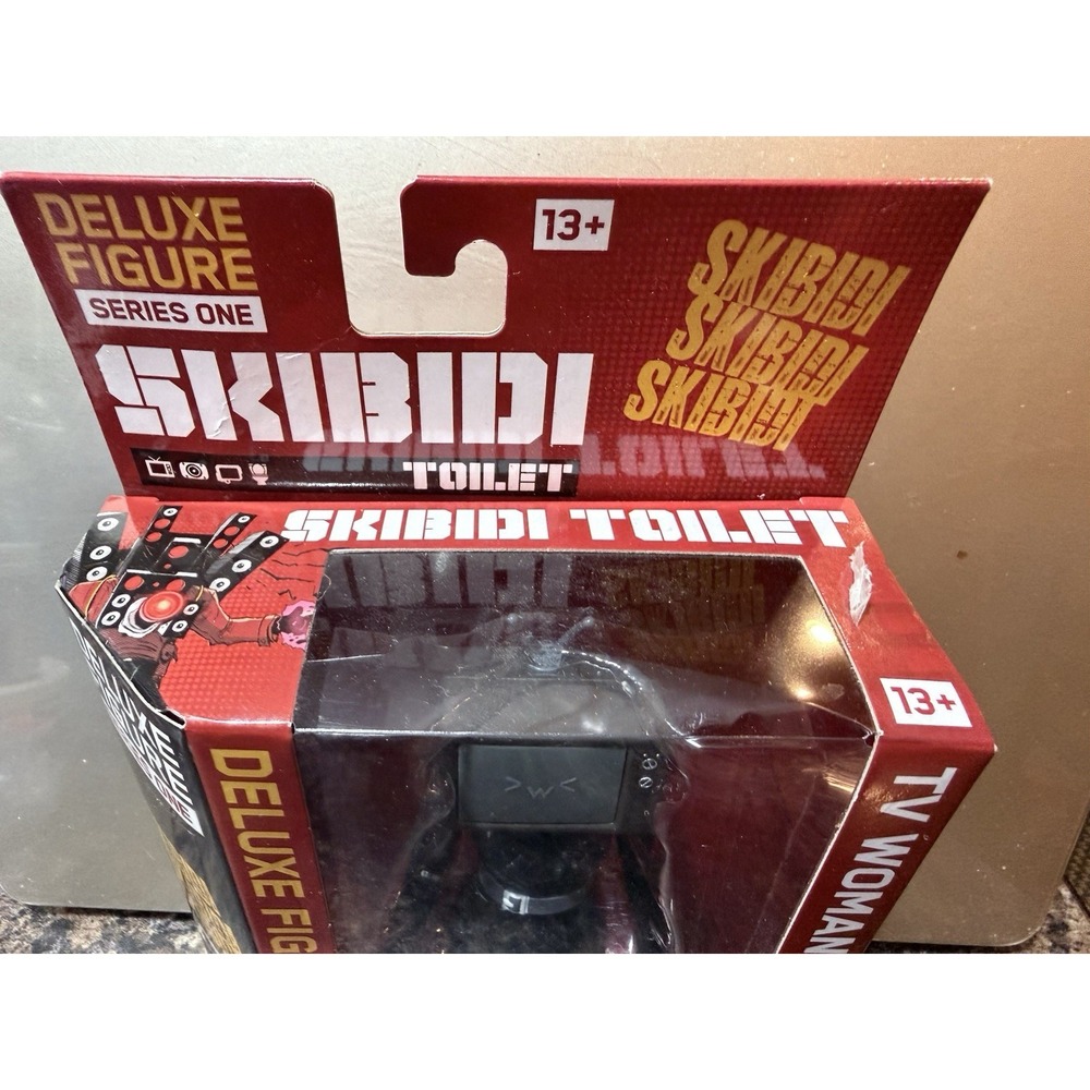 SKIBIDI TOILET TV 6" DELUXE FIGURE TV WOMAN - Picture 3 of 10